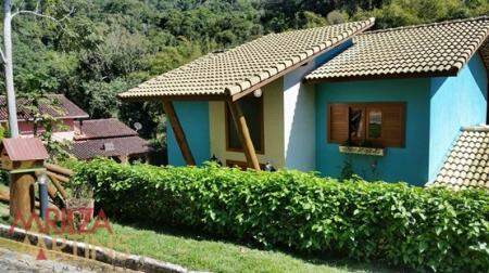 Casa à venda no Campinhos: 